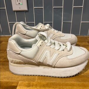 New Balance Platform Beige Sneakers